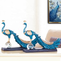 Hot sale resin peacock ornaments crafts for Luxury home accessories